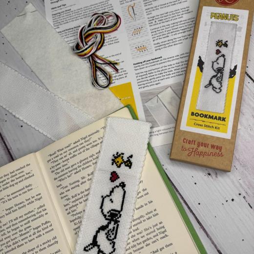 The Crafty Kit Company - Bookmark Snoopy