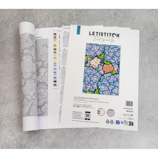 Leti Stitch - Hiding in Hydrangea