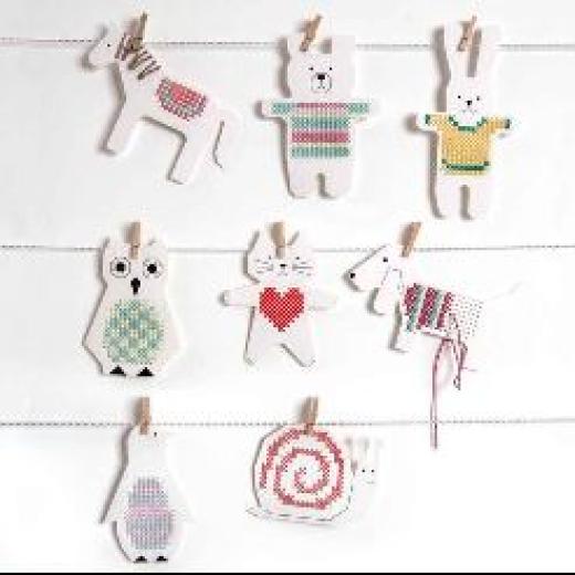 Rico Design Stickkarton Eule, Pinguin, Hase, Bär (Ausverkauf)