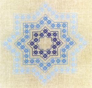 Haandarbejdets Fremme - Tischdecke Blaue Sterne
