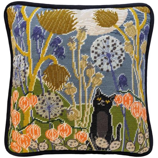 Bothy Threads - Liane Payne - Teasel Fields