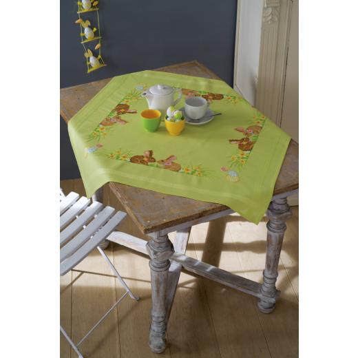 Vervaco Verachtert - Tischdecke Osterhasen bedruckt