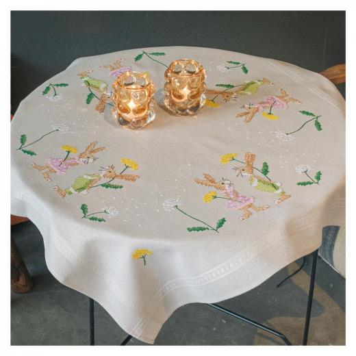 Vervaco Verachtert - Tischdecke Osterhasen bedruckt
