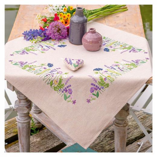 Tischdecke Lila Gartenpracht bedruckt - Vervaco Verachtert (Stickpackung)