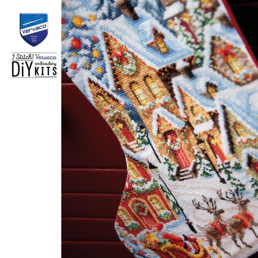 Stickpackung Vervaco - Weihnachtsstrumpf A Village Aglow