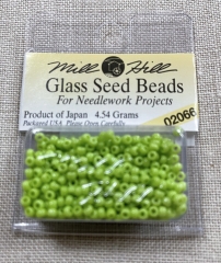 Mill Hill Seed Beads 02066 - Crayon Yellow Green Ø 2,2 mm