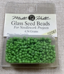 Mill Hill Seed Beads 02067 - Crayon Green Ø 2,2 mm