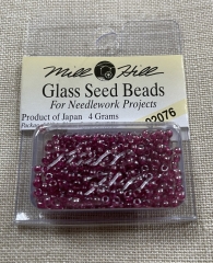 Mill Hill Seed Beads 02076 - Elderberry Ø 2,2 mm