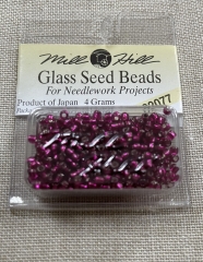 Mill Hill Seed Beads 02077 - Brilliant Magenta Ø 2,2 mm (Ersatz für Magnifica 10032)