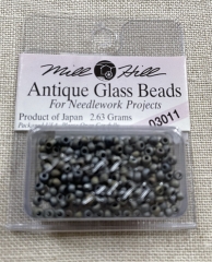 Mill Hill Seed-Antique Beads - 03011 Pebble Grey Ø 2,2 mm