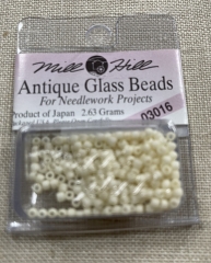 Mill Hill Seed-Antique Beads - 03016 Vanilla Ø 2,2 mm