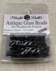 Mill Hill Seed-Antique Beads - 03040 Fat Black Ø 2,2 mm
