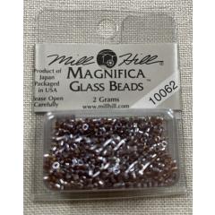 Mill Hill Magnifica Beads - 10062 Taupe Shimmer Ø 1,65 mm