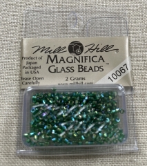 Mill Hill Magnifica Beads 10067 True Green Opal Ø 1,65 mm  AUSVERKAUF