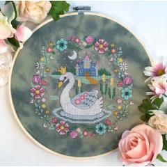 Tiny Modernist - Swan Princess