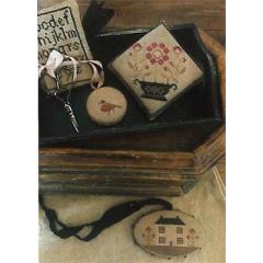 Stacy Nash Primitives - Farmhouse Sampler Sewing Set