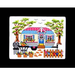 Bobbie G. Designs - Spring Camper