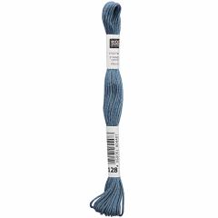 Rico Design Stickgarn (Sticktwist) - Farbe 128 eisblau