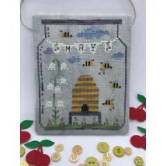 Romys Creations - May In A Jar