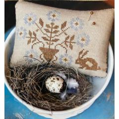 Stacy Nash Primitives - Spring Flowers Pinkeep Pattern