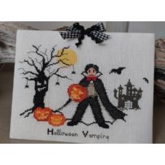 Stickvorlage Serenita Di Campagna - Halloween Vampire