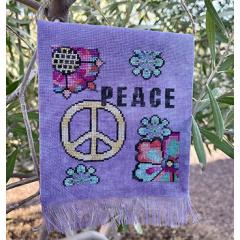 Stickvorlage Jan Hicks Creates - Peace Prayer Flag