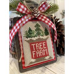 Stickvorlage Crafty Bluebonnet Designs - Tree Farm Spool