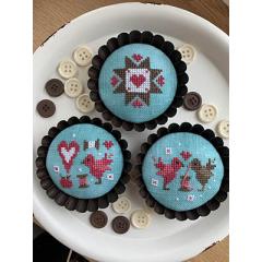 Stickvorlage Stitches By Ethel - Ethels Valentines Tart Tins