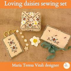 Stickvorlage MTV Designs - Loving Daisies Sewing Set