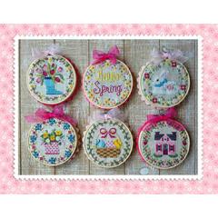 Waxing Moon Designs - Spring Mini-Rounds