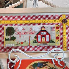 September House - Luhu Stitches (Stickvorlage)
