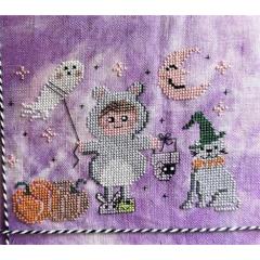 Romys Creations - Halloween Pink Moon