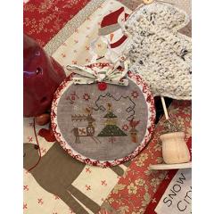 With Love And A Little Help - Pansy Patch Quilts & Stitchery (Stickvorlage)