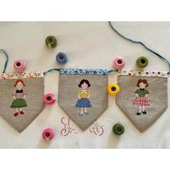 Lilli Violette - Piccole E Felici