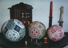 Stickvorlage Amaryllis Artworks - The Quaker Ball
