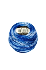 DMC Perlgarn Stärke 8 - 80 m – 121 Delfter Blau multicolor