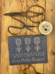 Stickvorlage Stacy Nash Primitives - Run With Scissors Sewing Pouch Pattern