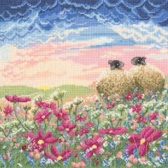 Bothy Threads Lucy Pittaway - Ladybird In The Meadow