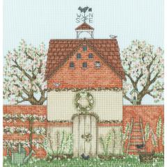 Bothy Threads Sally Swannell - Dovecote
