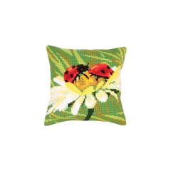 Collection dArt - Kreuzstichkissen Ladybug on Camomile