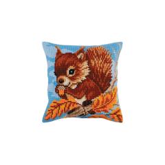 Collection dArt - Kreuzstichkissen Squirrel with a Nut