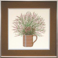 Haandarbejdets Fremme - Krug mit Heideblumen braun