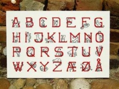 Fremme Stickpackung - Katzenalphabet 30x46 cm