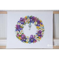 Merejka Stickpackung - Wreath with Irises