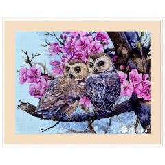 Merejka Stickpackung - Two Owls in Spring Blossom 38x29 cm