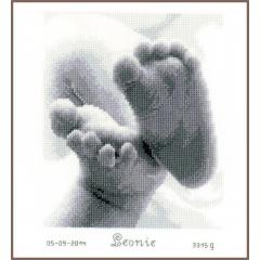 Vervaco Verachtert - Geburtsbild Babyfüße