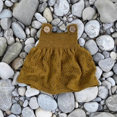 Rosy Green Wool Strickmuster Jahreszeiten-Kleidchen Rosy