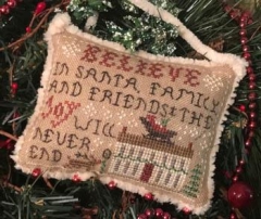 Stickvorlage Homespun Elegance Ltd - Believe In Santa 2021 Sampler Ornament