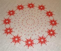 Fremme Stickpackung - Tischdecke Rote Sterne 126x126 cm