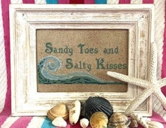Stickvorlage Vintage Needlearts - Sandy Toes And Salty Kisses